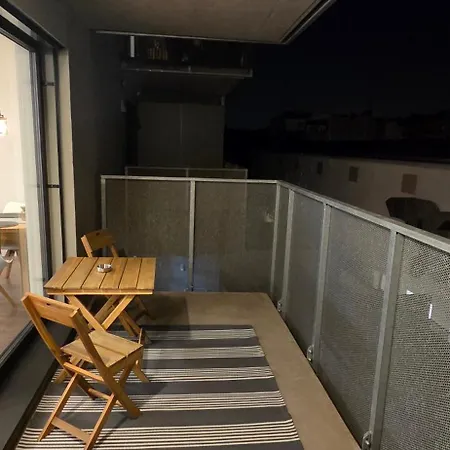 Haas Tower, 2 Bedrooms, Balcony And Parking *