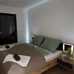 Haas Tower, 2 Bedrooms, Balcony And Parking Brno