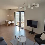 Apartamento Haas Tower, 2 Bedrooms, Balcony And Parking Brno